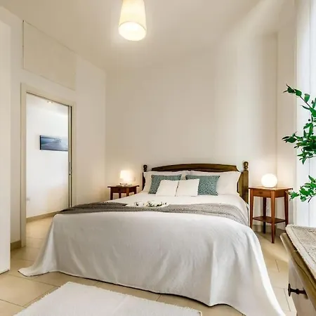 Casa Del Sole شقة كالياري